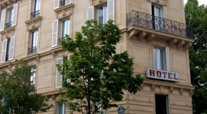 Victoria 2* París